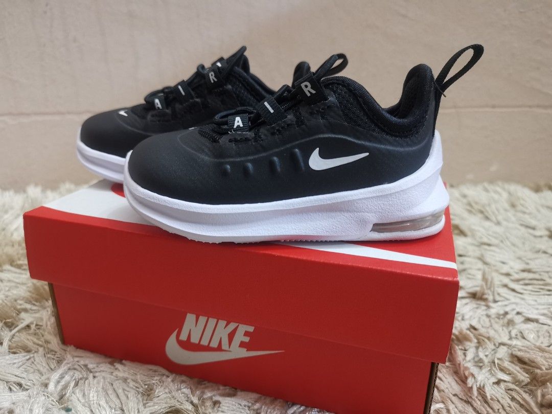 Infant nike axis hotsell