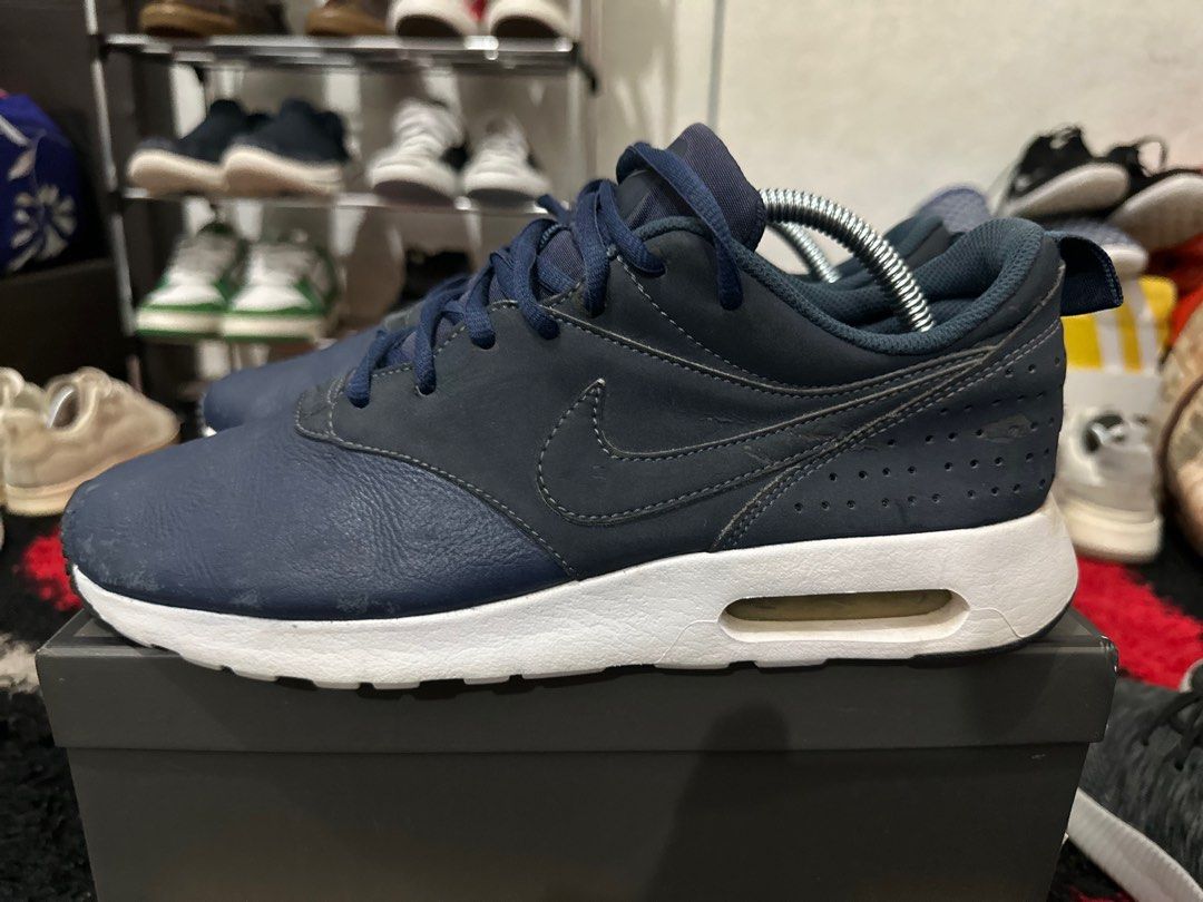 NIKE AIRMAX TAVAS LEATHER 8uk Men s Fashion Footwear Sneakers