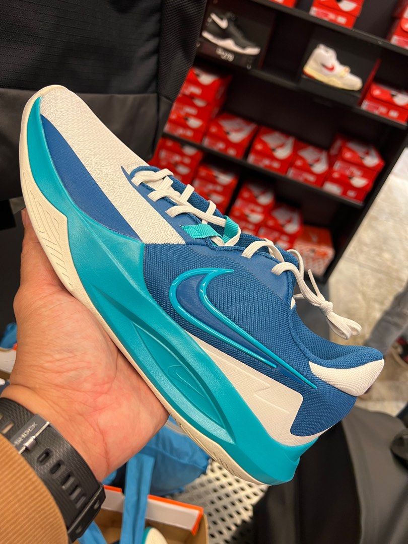 Nike 24 basketball shoes store
