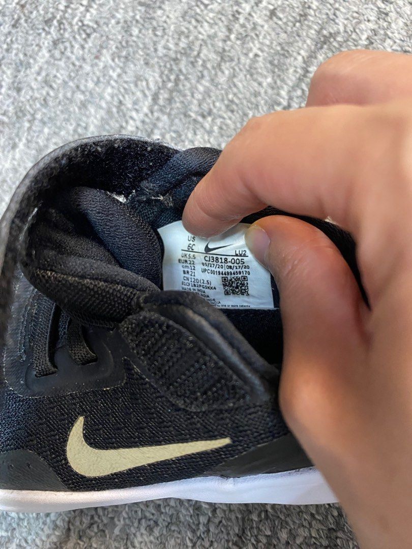 Nike bb鞋 （分類：嬰兒及小童流行時尚）位於 Hong Kong。 由 nhs_v 提交（商品編號 1282004829，圖片 3）。簡介： 。