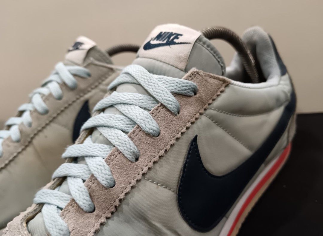 Nike cortez nylon vs store leather