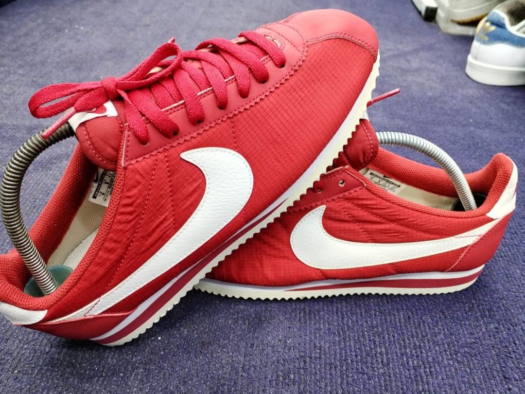 Nike cortez 42.5 hotsell