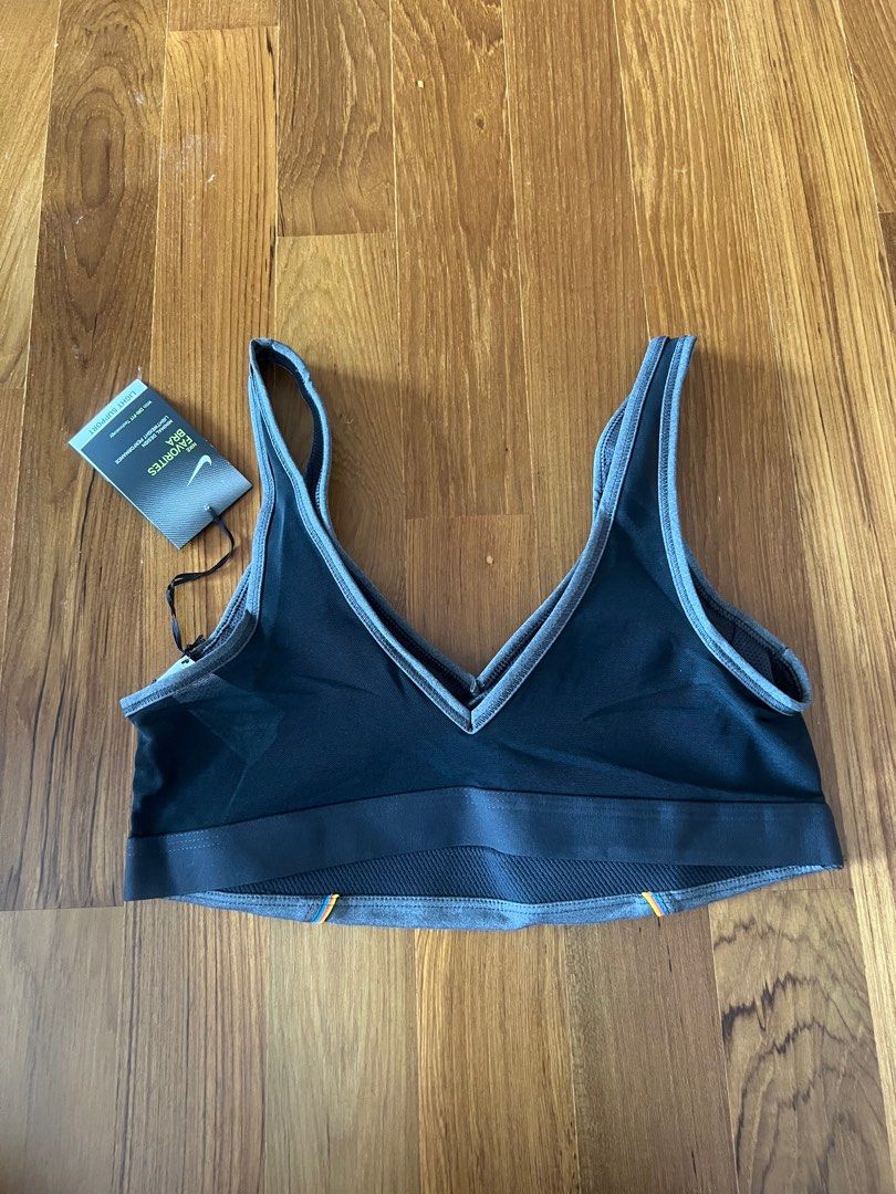 Nike store favorites bra