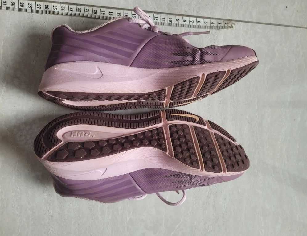 Nike 5y hotsell in women's