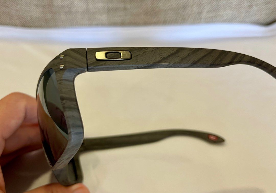 Oakley sales holbrook custom