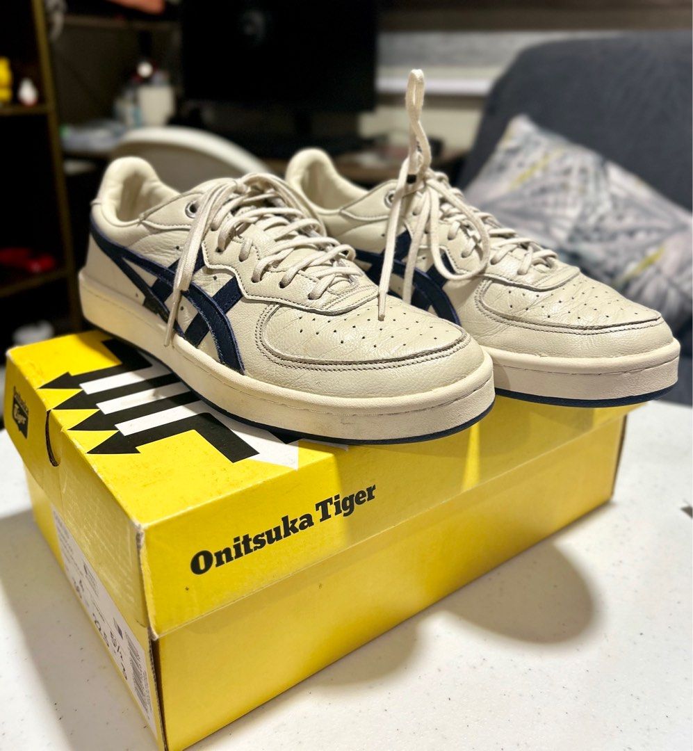 Onitsuka tiger alabang store