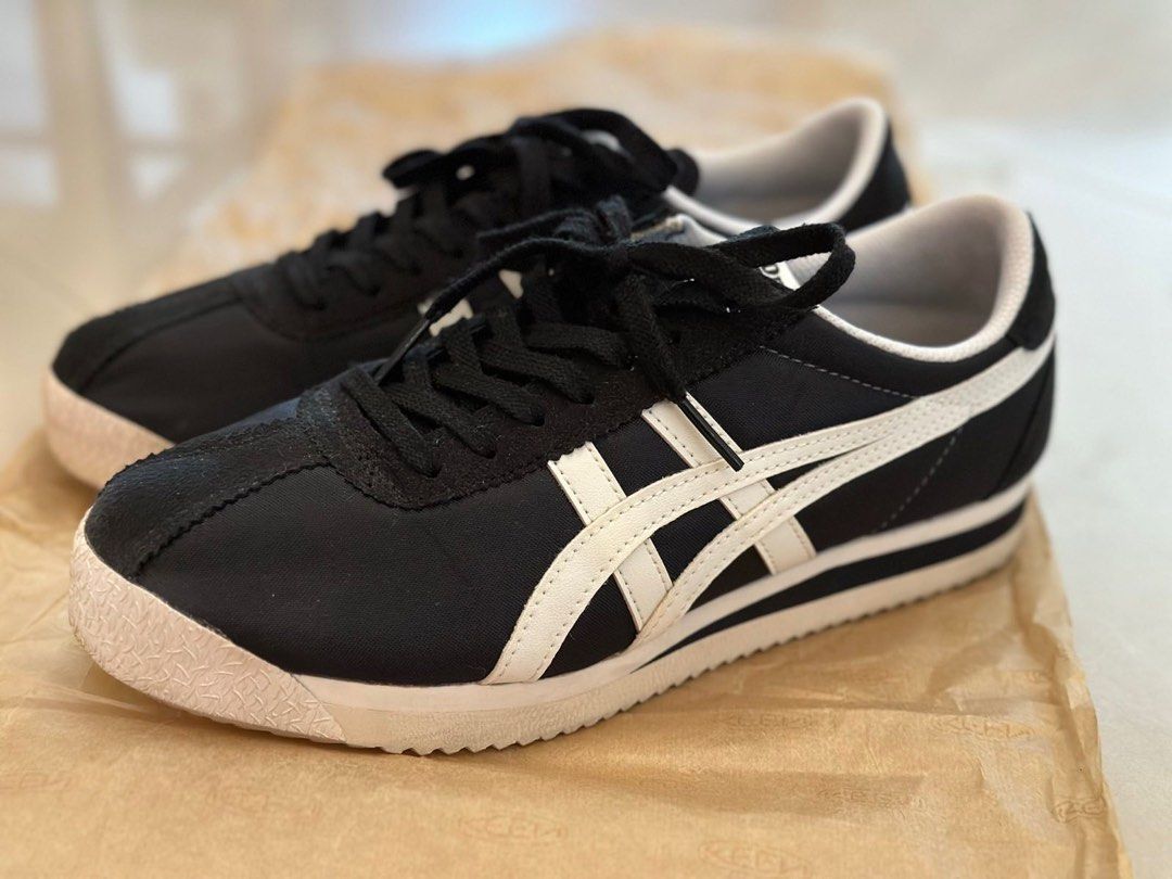 Onitsuka Tiger TIGER CORSAIR Black Cream Carousell