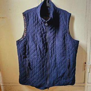 OUTBACK TRADING CO. blue quilted vest / sleveless / unisex