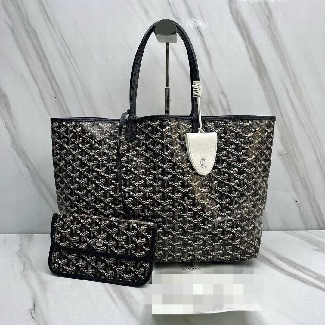 Goyard bag sales charm