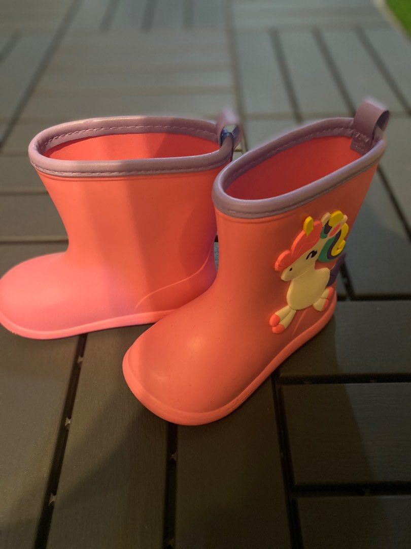 Rain new arrivals boots uk