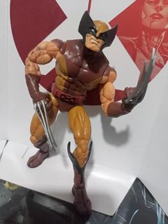 Rare Brown Suit Wolverine Marvel Legends Toybiz