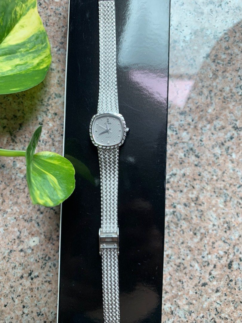 Cyma vintage top ladies watches