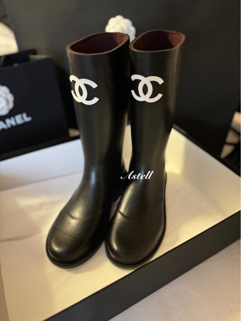 Rain boots in cheap stock near me