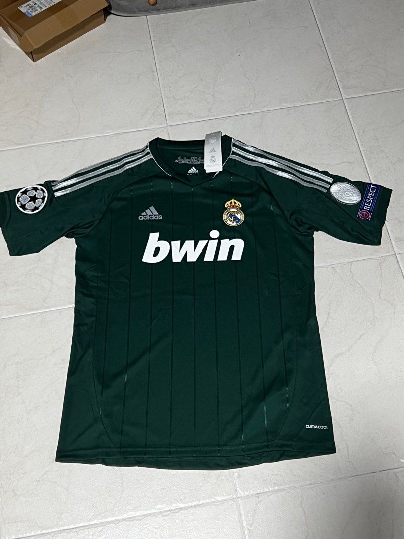 Real madrid 2012 away kit top