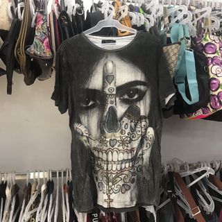 (Category: ) located in . Submitted by mimamotoooo (Listing ID 1282079758, Image 1). Description: .