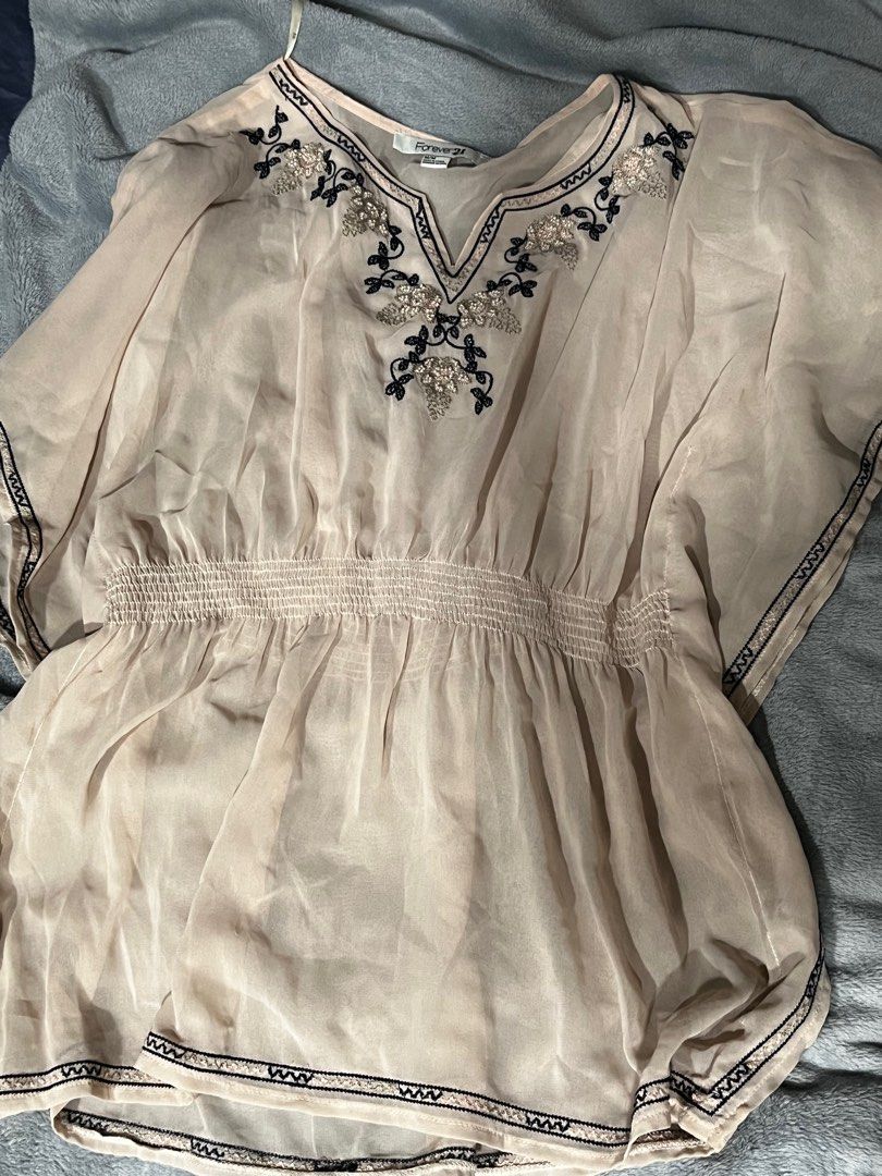 Forever 21 beach cover top up