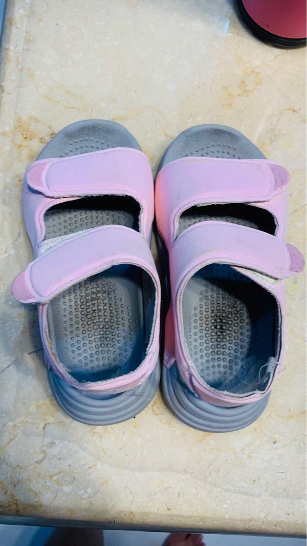 Sepatu sandal store adidas