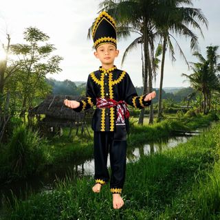 (Category: ) located in . Submitted by sewabajukostumpasirgudangjb (Listing ID 1282015295, Image 1). Description: .
