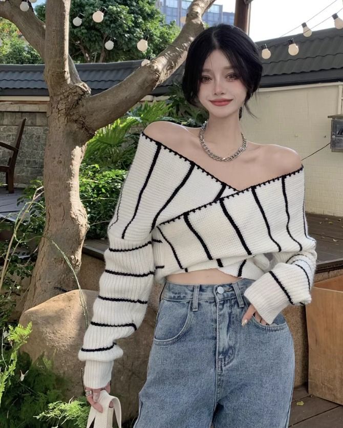 One shoulder white sweater outlet
