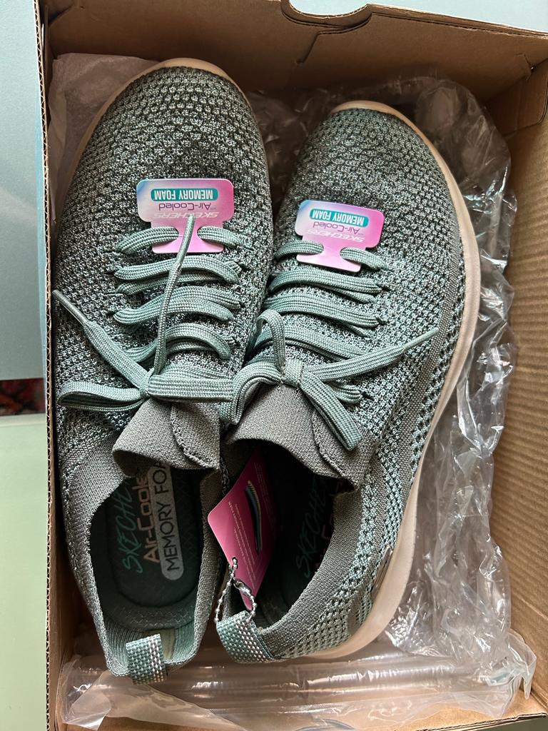 Skechers Skech Knit with Air Cooled Memory Foam Women s Fashion