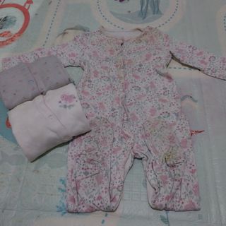 (Kategori: ) berada di . Dikirim oleh _oncemore_ (ID iklan 1282158134, Gambar 1). Deskripsi: .