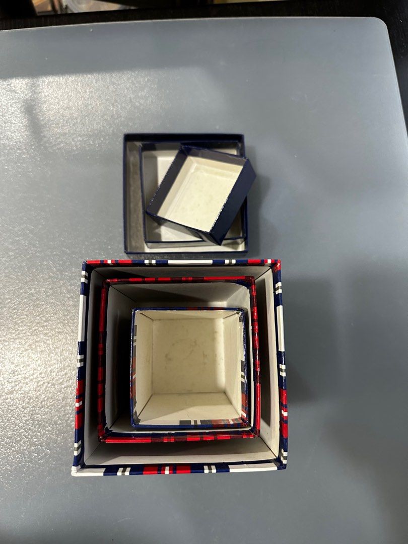 Storage Boxes (with pattern) (Category: Storage Boxes & Baskets) located in Cyberjaya. Submitted by syamil86 (Listing ID 1282170999, Image 3). Description: Item still in good condition Size (largest): 11.5 x 11.5 cm x 18cm (height) What u see is what u get.