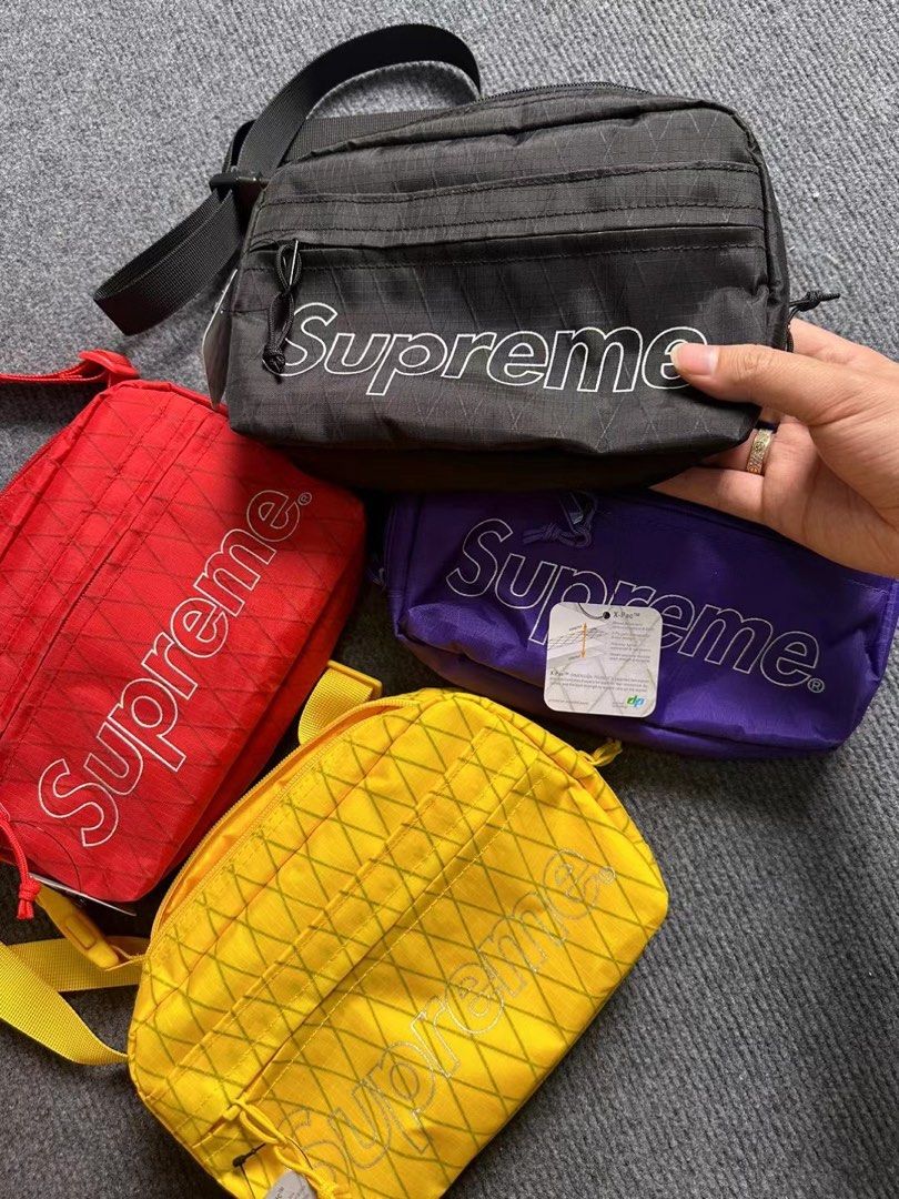 Supreme 18FW Waist/Shoulder Bag, 名牌, 手袋及銀包- Carousell