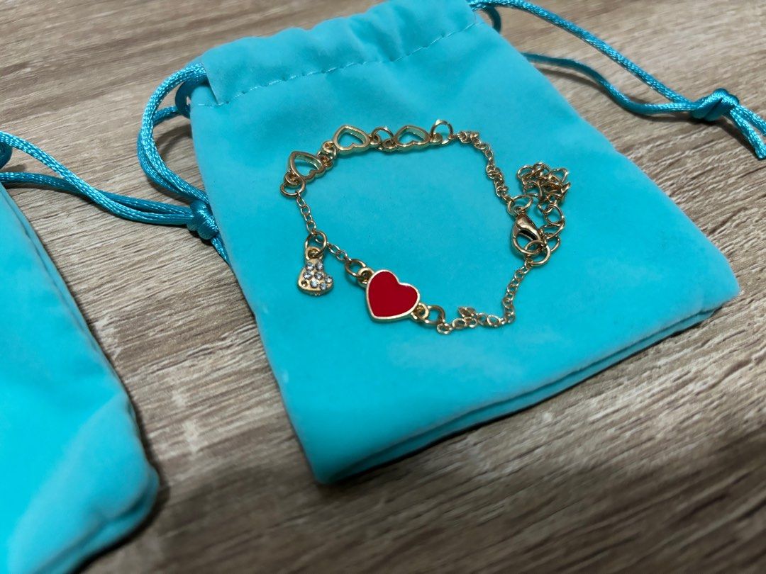 Tiara red heart bracelet Luxe6170 Women s Fashion Jewelry