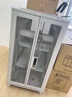 Sitoca Server Rack, Computers & Tech, Desktops on Carousell