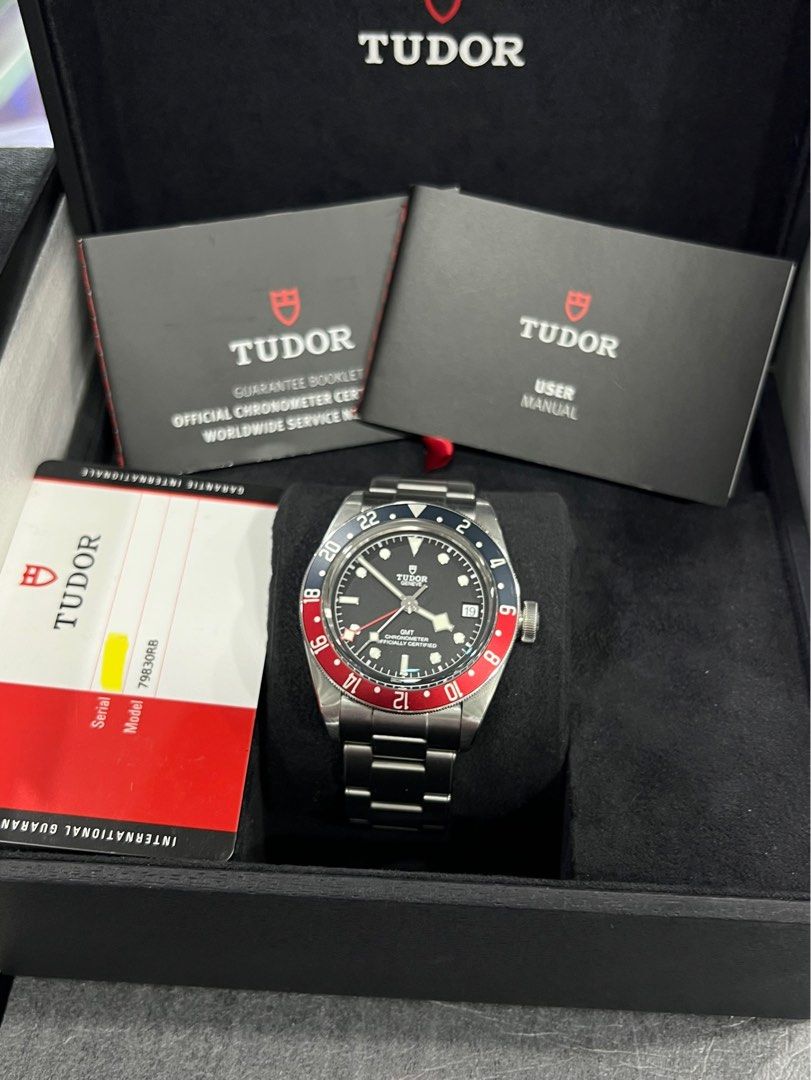 TUDOR BLACK BAY GMT PEPSI SWISS MADE AUTOMATIC M79830RB Luxury