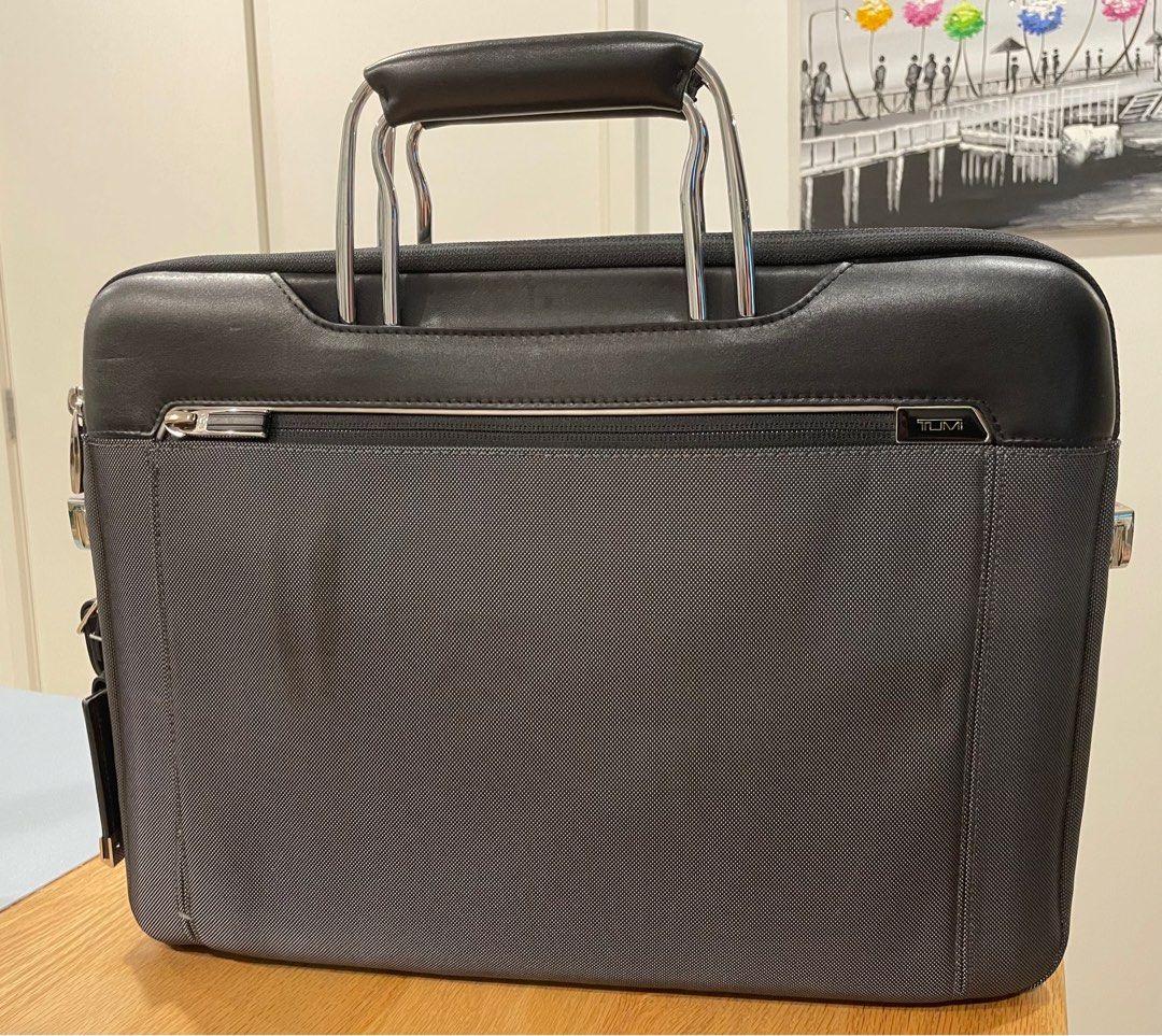 Tumi arrive Hamilton slim brief Men s Fashion Bags Wallets on