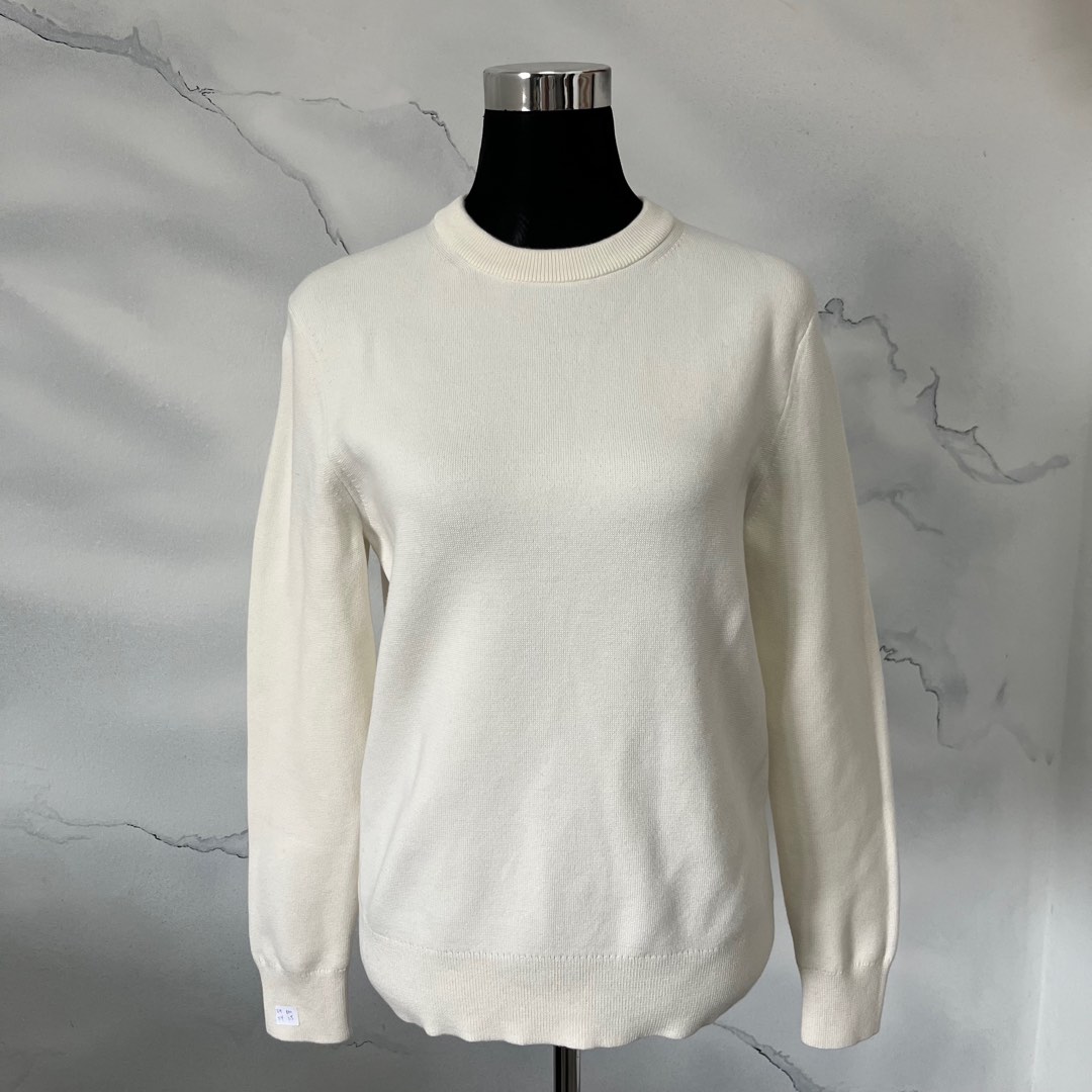Uniqlo white jumper discount