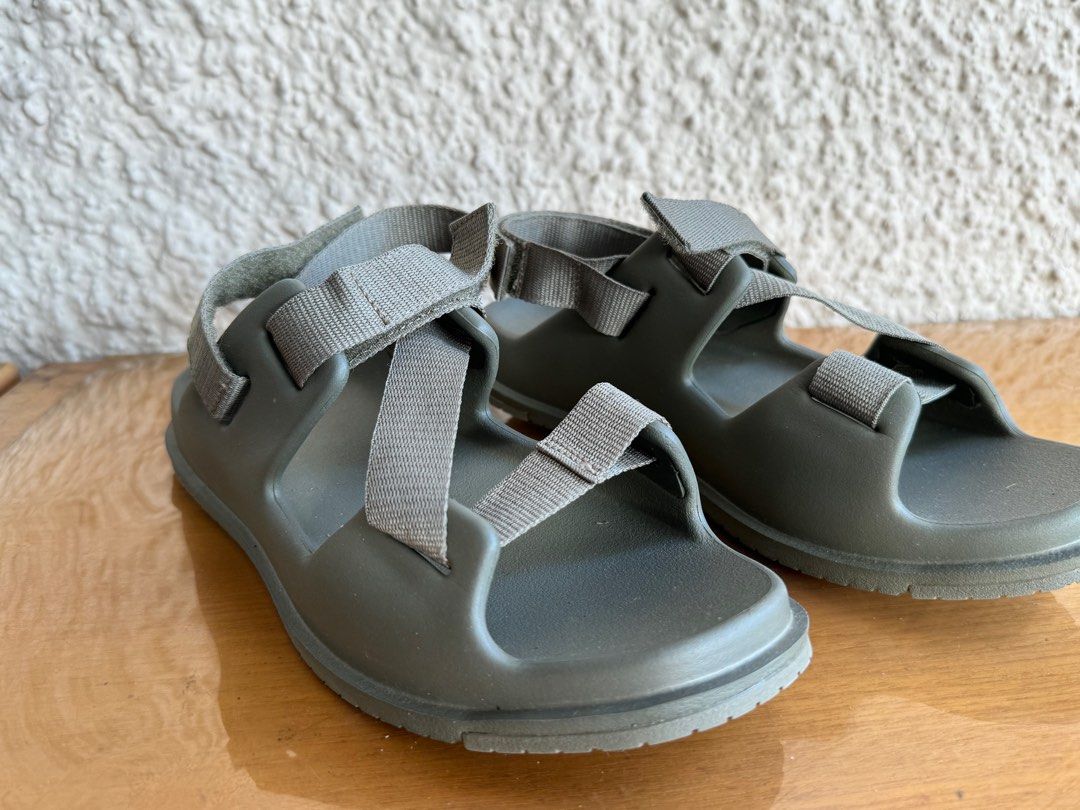 Uniqlo outlet u sandals