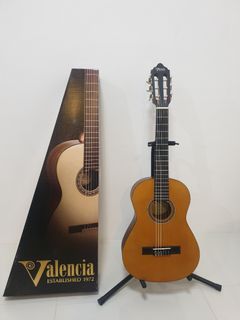 Valencia VC202 Classical Guitar 1/2 Size with guitar stand
