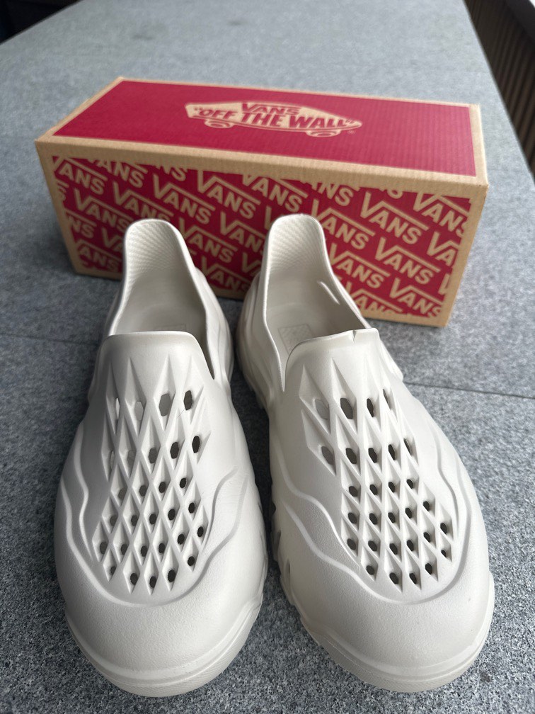 Cool clearance shoes vans