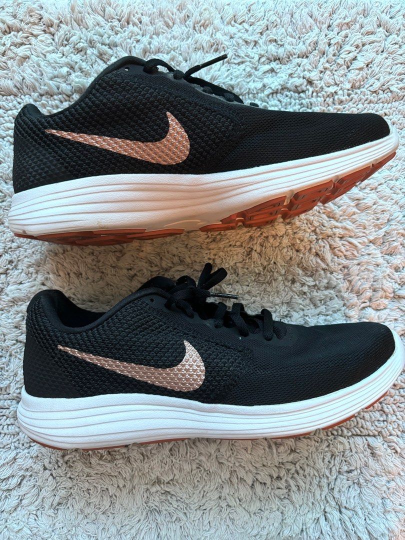 NIKE Women's Revolution 3 Running Shoe