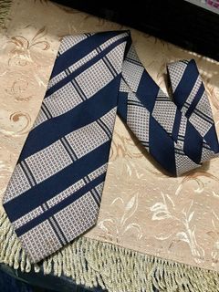 Vintage Tie By Golden Bell, Dark Blue, Tan and Red Colored, Polyester Men’s Necktie