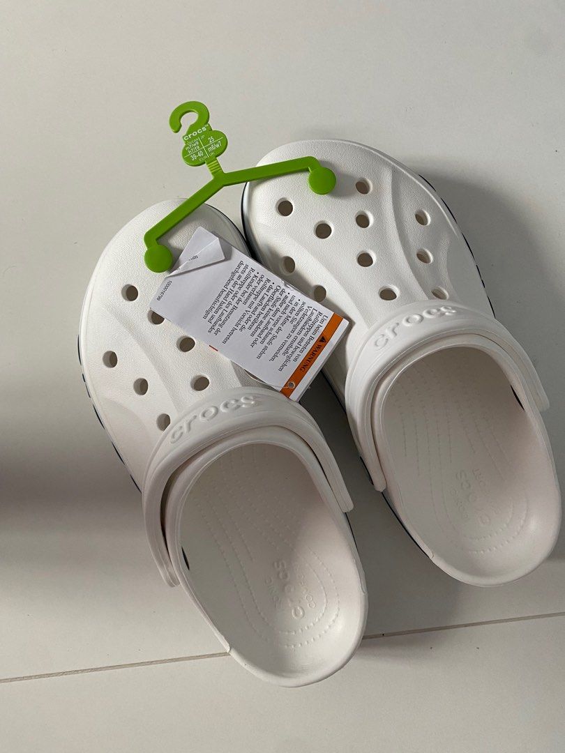 White bayaband clearance crocs