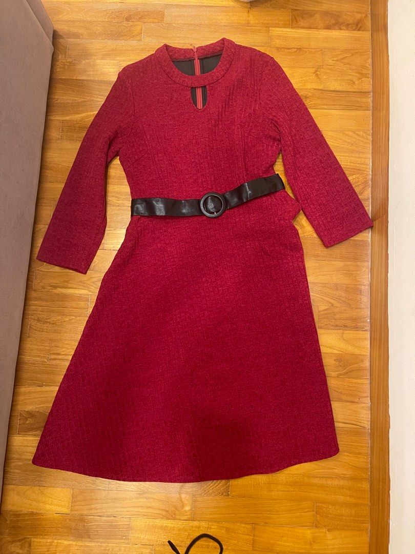 Red clothing for women discount