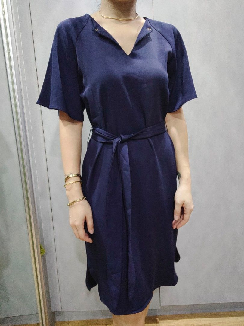 Zalora navy on sale blue dress