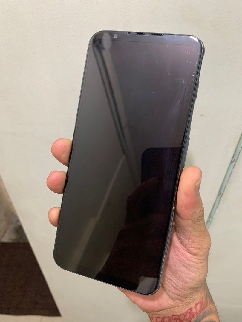 ZTE Nubia Red Magic (Transparent ver) (Category: Android Others) located in Manila. Submitted by danielly23 (Listing ID 1282131941, Image 1). Description: For sale ZTE Red Magic 5g(Transparent back) 12gb ram / 256 internal Minor dents only Very smooth in Hard games With built in fan. Unit only. 14k nego. Vito cruz Manila.