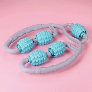 1 Foam roller and 1 Ring massager