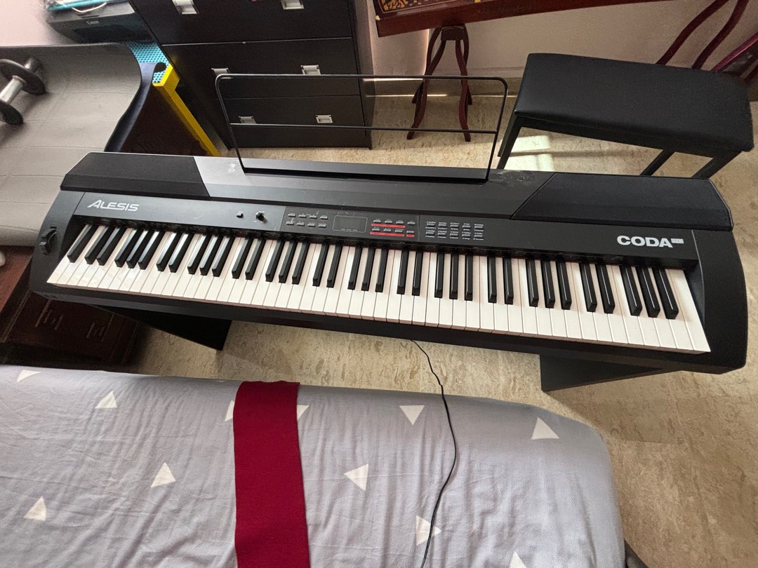 Alesis Coda Pro Digital Piano 88 weighted keys Hobbies Toys