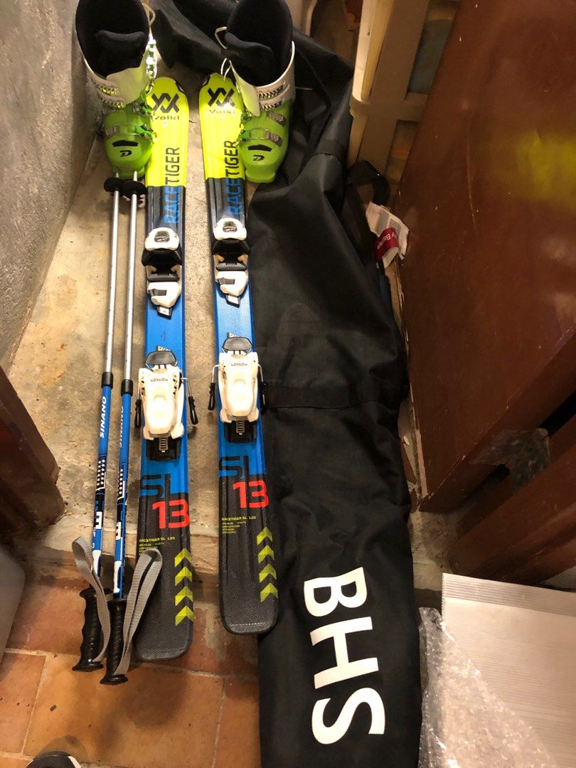 越野滑雪雙板兒童滑雪板套裝滑雪杖滑雪鞋33碼, 運動產品, 其他運動配件- Carousell