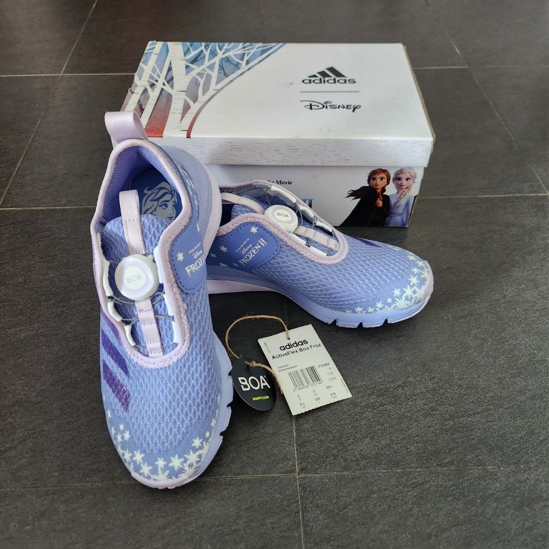 Frozen sale tennis shoes