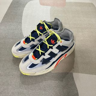 （分類：）位於 。 由 fastturtle_618 提交（商品編號 1282354862，圖片 1）。簡介： 。