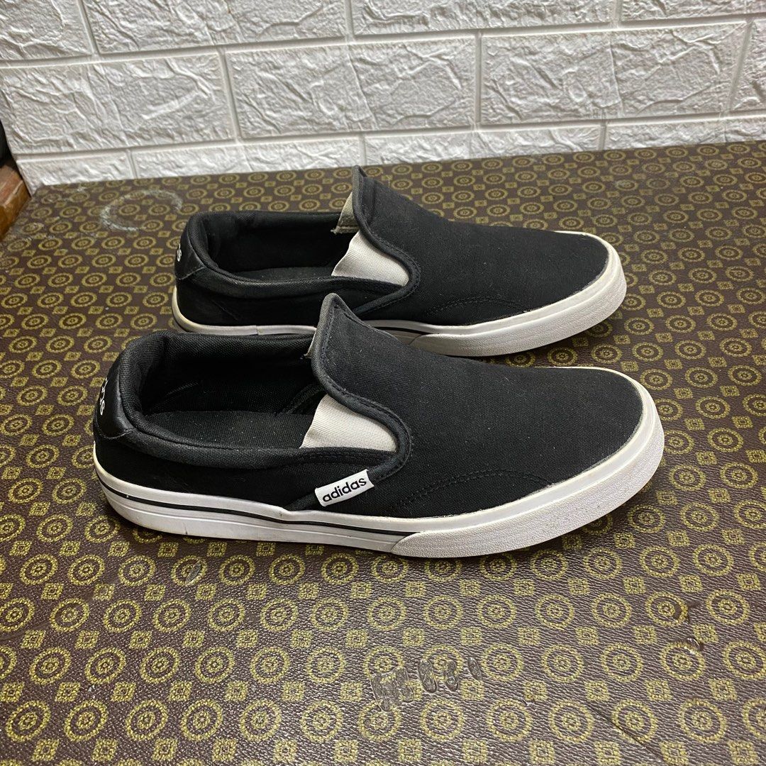 Adidas Slip On Kirin like Vans
