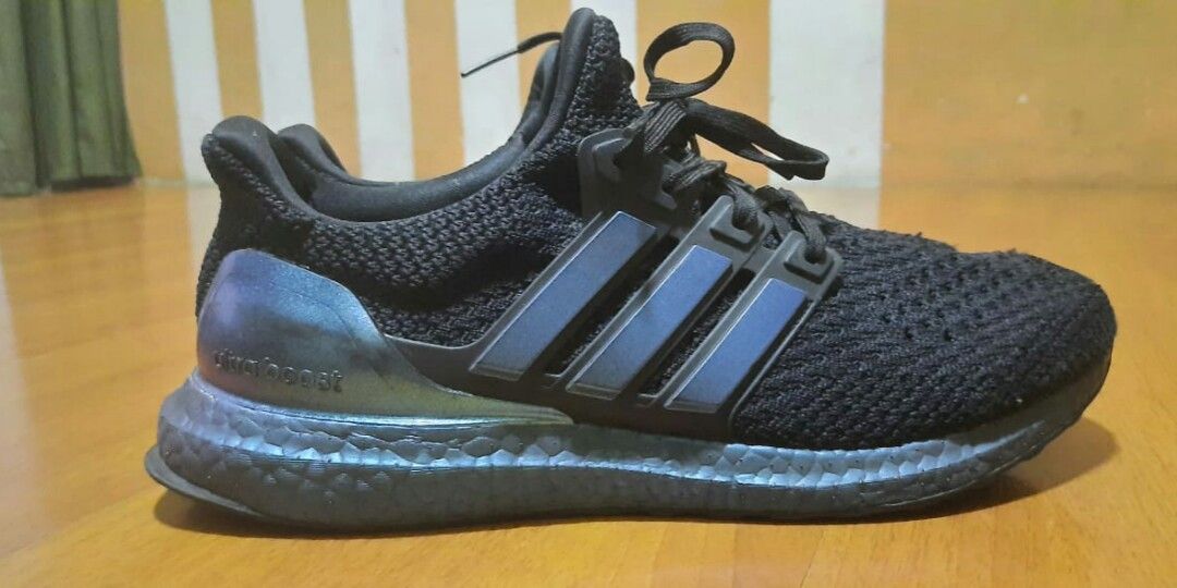 Ultra boost best sale 42.5