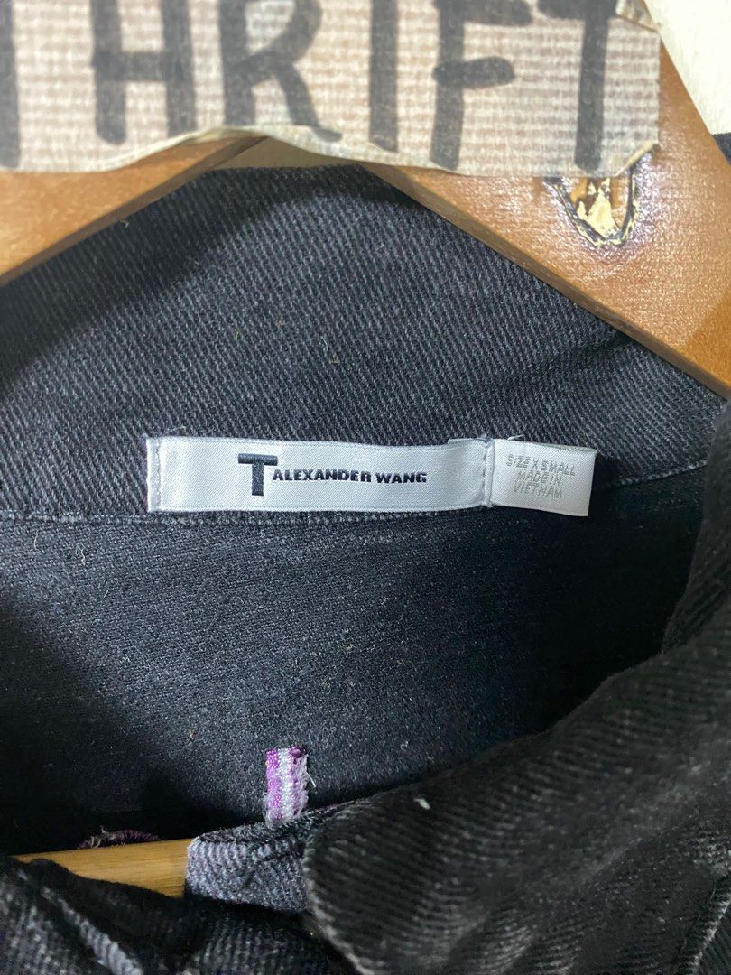 Alexander Wang Denim (Category: Longsleeves) located in Bulacan. Submitted by ZanePatrick (Listing ID 1282302973, Image 3). Description: Excellent condition .