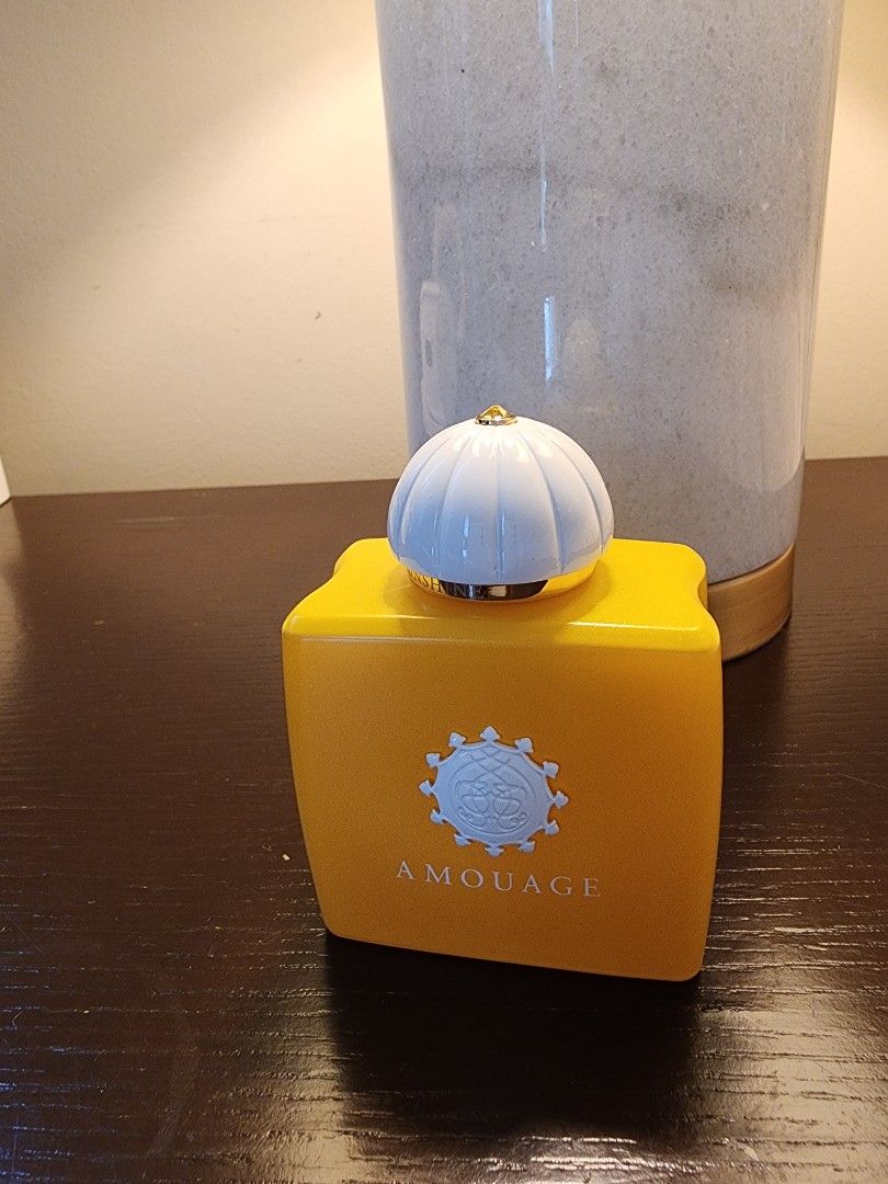Amouage sunshine store woman dupe